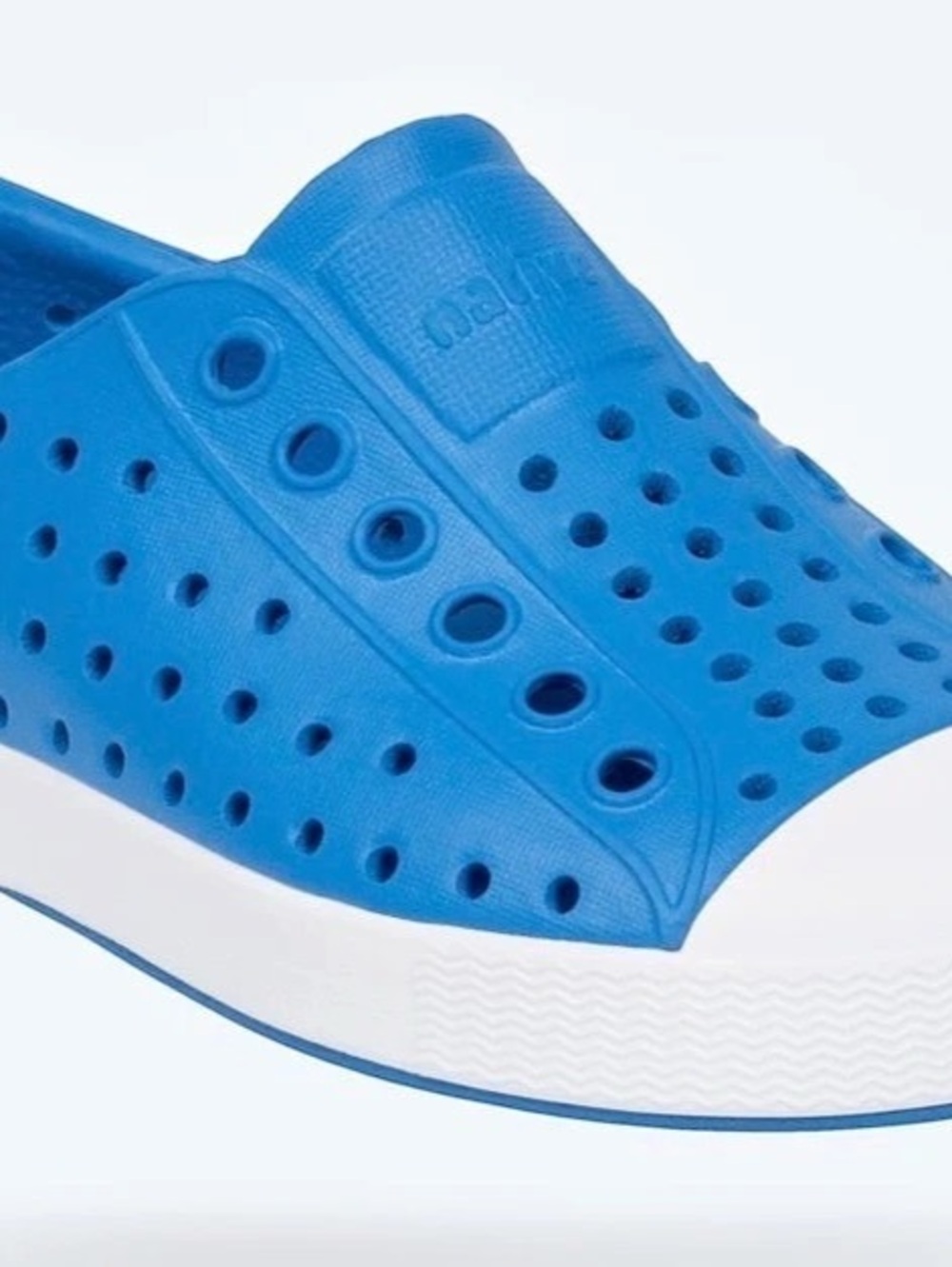 Native Jefferson Blue & White Sneakers